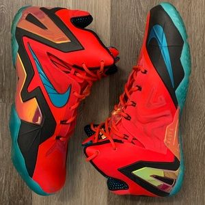 LeBron 11 Elite Hero